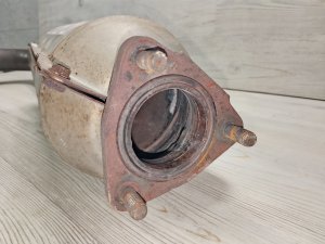 Приёмная труба глушителя #470 HONDA CR-V OEM 18160RZA000 RE4 2008