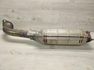 Приёмная труба глушителя #470 HONDA CR-V OEM 18160RZA000 RE4 2008