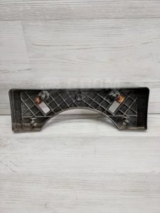 Крепление номерного знака #220 TOYOTA CAMRY OEM TYCAM06180 ACV40 2006