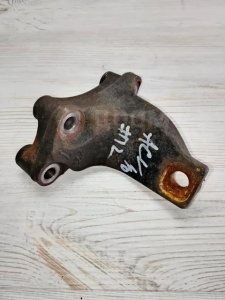 Кронштейн опоры двигателя #217 1231128210 TOYOTA CAMRY