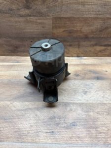 Подушка ДВС передняя #188 TOYOTA CAMRY OEM 1236128220 ACV40 2006
