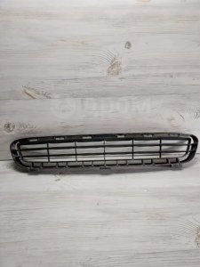 Решетка радиатора #180 5311233040 TOYOTA CAMRY