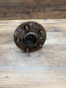 Ступица задняя правая #175 4350228090 TOYOTA CAMRY