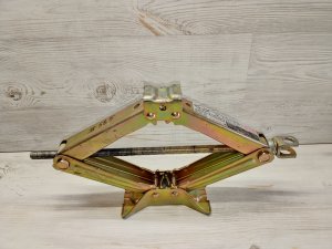 Домкрат #585 301010 HONDA ACCORD