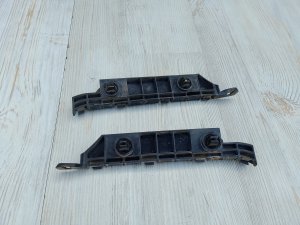 Крепление переднего бампера #605 HONDA STREAM OEM 71193S7A000 RN1 2002