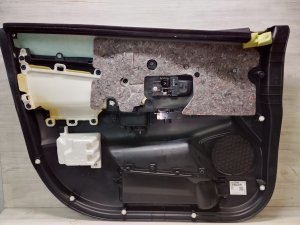 Обшивки дверей комплект #579 MITSUBISHI ASX OEM 7222A911XD GA3W 2010