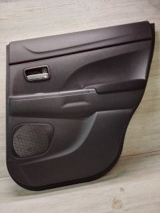 Обшивки дверей комплект #581 MITSUBISHI ASX OEM 7222A619XB GA4W 2013