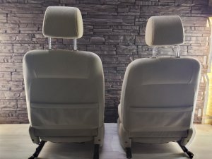 Сиденья комплект #672 TOYOTA COROLLA OEM 7201012720 NZE121 2006