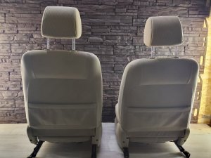 Сиденья комплект #672 TOYOTA COROLLA OEM 7201012720 NZE121 2006
