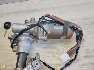 Рулевая колонка #683 TOYOTA COROLLA OEM 8096012040 NZE121 2006
