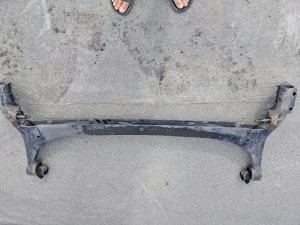 Балка подвески задняя #701 TOYOTA COROLLA OEM 4210102160 NZE121 2006