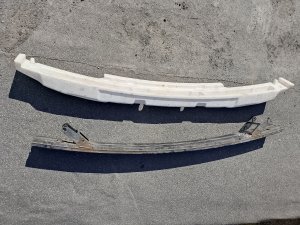 Усилитель бампера передний #702 TOYOTA COROLLA OEM 5202112220 NZE121 2006