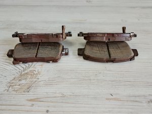Тормозные колодки передние #706 TOYOTA COROLLA OEM 0446512581 NZE121 2006