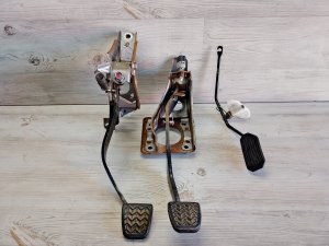 Педали комплект под механику #713 3130112450 TOYOTA COROLLA
