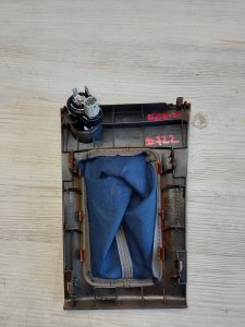 Консоль КПП #722 TOYOTA COROLLA OEM 5882112100C0 NZE121 2006