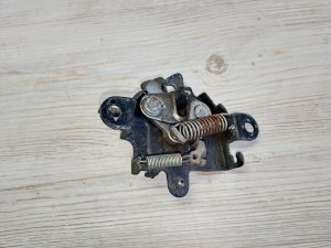 Замок капота #735 TOYOTA COROLLA OEM 5351012770 NZE121 2006
