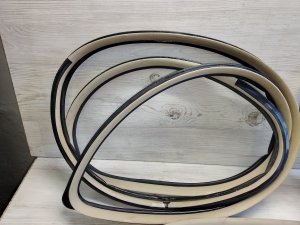 Уплотнители дверей комплект #742 TOYOTA COROLLA OEM 678611A020 NZE121 2006