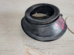 Защита горловины топливного бака #751 TOYOTA COROLLA OEM 7729112150 NZE121 2006