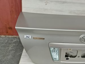 Крышка багажника #761 TOYOTA COROLLA OEM 6440112A10 NZE121 2006