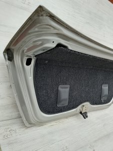 Крышка багажника #761 TOYOTA COROLLA OEM 6440112A10 NZE121 2006