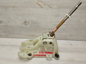 Кулиса МКПП #796 3353012860 TOYOTA COROLLA
