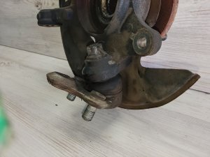 Ступица с шаровой передняя левая #803 TOYOTA COROLLA OEM 4321219015 NZE121 2006