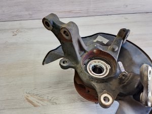 Ступица с шаровой передняя правая #804 TOYOTA COROLLA OEM 4321219015 NZE121 2006