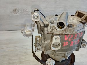 Компрессор кондиционера #820 TOYOTA COROLLA OEM 883201A481 NZE121 2006