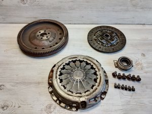 Комплект сцепления #821 3121005015 TOYOTA COROLLA