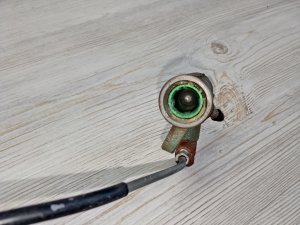 Рабочий цилиндр сцепления #824 TOYOTA COROLLA OEM 3147052011 NZE121 2006