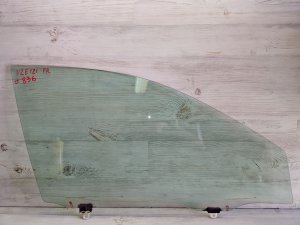 Стекло двери переднее правое #836 681021A480 TOYOTA COROLLA