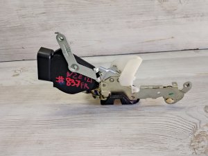 Замок двери передней правой #837 6903012440 TOYOTA COROLLA
