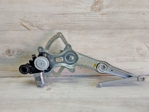 Стеклоподъемник передний левый #842 TOYOTA COROLLA OEM 6980112190 NZE121 2006