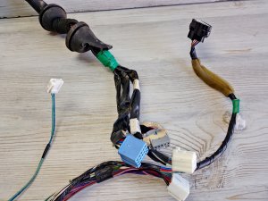 Проводка двери передняя правая #844 TOYOTA COROLLA OEM 821521A760 NZE121 2006