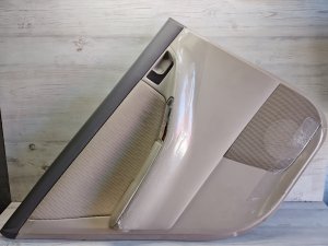 Дверные карты #853 TOYOTA COROLLA OEM 676101F010B0 NZE121 2006
