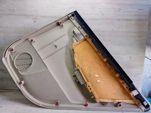 Дверные карты #853 TOYOTA COROLLA OEM 676101F010B0 NZE121 2006