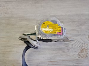 Ремень безопасности передний правый #856 TOYOTA COROLLA OEM 7336012751C0 NZE121 2006