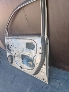 Дверь передняя правая #857 TOYOTA COROLLA OEM 6700312840 NZE121 2006