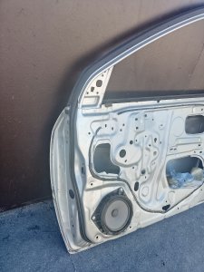 Дверь передняя правая #857 TOYOTA COROLLA OEM 6700312840 NZE121 2006