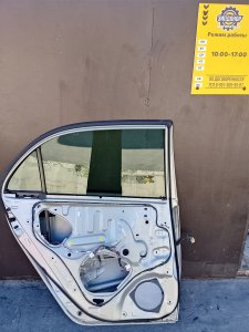 Дверь задняя левая #859 TOYOTA COROLLA OEM 6700312840 NZE121 2006