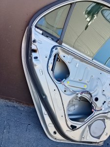 Дверь задняя левая #859 TOYOTA COROLLA OEM 6700312840 NZE121 2006