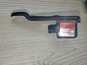 Датчик airbag пара #865 TOYOTA COROLLA OEM 8917412060 NZE121 2006