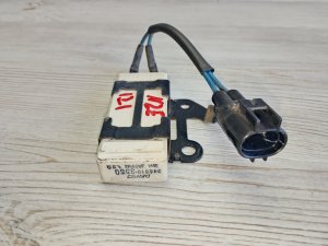 Блок управления вентилятором #866 TOYOTA COROLLA OEM 8592812010 NZE121 2006