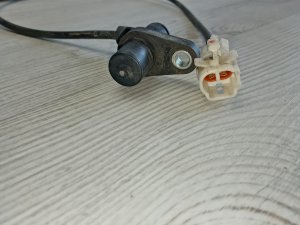 Датчик ABS передний правый #868 TOYOTA COROLLA OEM 8954212070 NZE121 2006