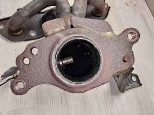 Коллектор выпускной с лямбдой #885 TOYOTA COROLLA OEM 1714121090 NZE121 2006