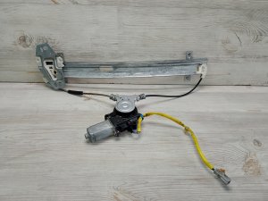Стеклоподъемник двери передний левый #925 HONDA ACCORD OEM 72750S0A003 2001
