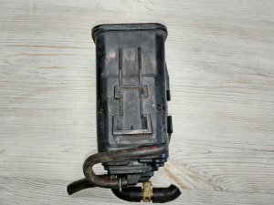 Фильтр паров топлива #933 HONDA ACCORD OEM 17300S05J01 2001