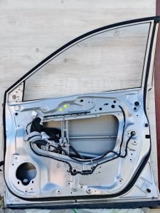 Дверь передняя правая #96 HONDA CR-V OEM 67010SWAJ10ZZ RE4 2008