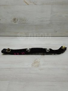 Крепление бампера заднее правое #136 HONDA CR-V OEM 71593SWAA01 RE4 2008